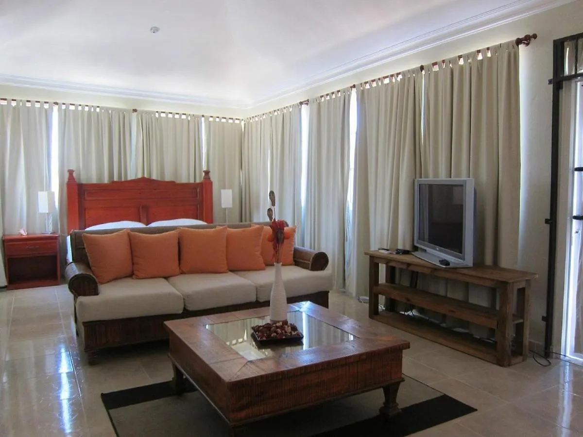 Hotel La Saladilla Beach Club Barahona